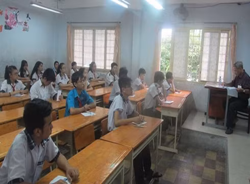 Nên bỏ trường chuyên ảnh 2 Nên bỏ trường chuyên ảnh 2