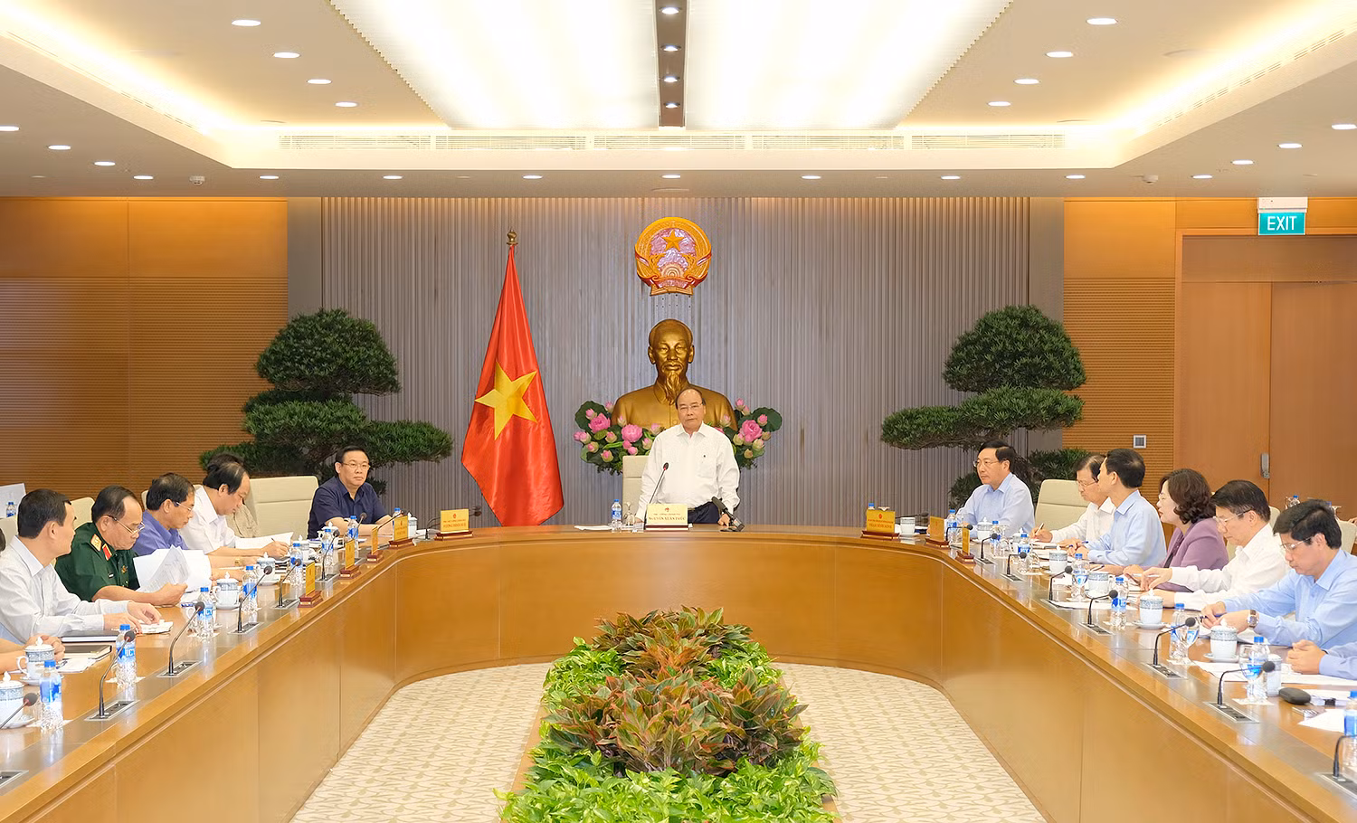 Thủ tướng nhấn mạnh tinh thần phải tạo ấn tượng tốt đẹp về hình ảnh Việt Nam thông qua WEF ASEAN lần này tại Hà Nội. (ẢNh: VGP)