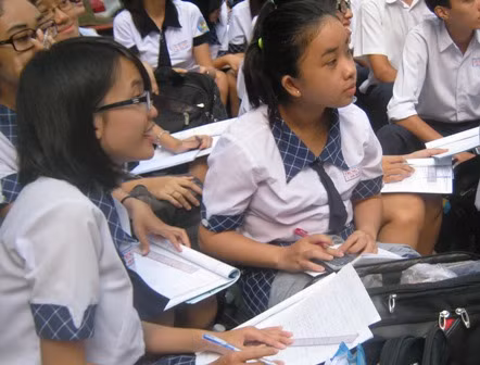 Sở GD-ĐT TPHCM quy định không được dạy thêm cho HS học 2 buổi/ngày. Sở GD-ĐT TPHCM quy định không được dạy thêm cho HS học 2 buổi/ngày.