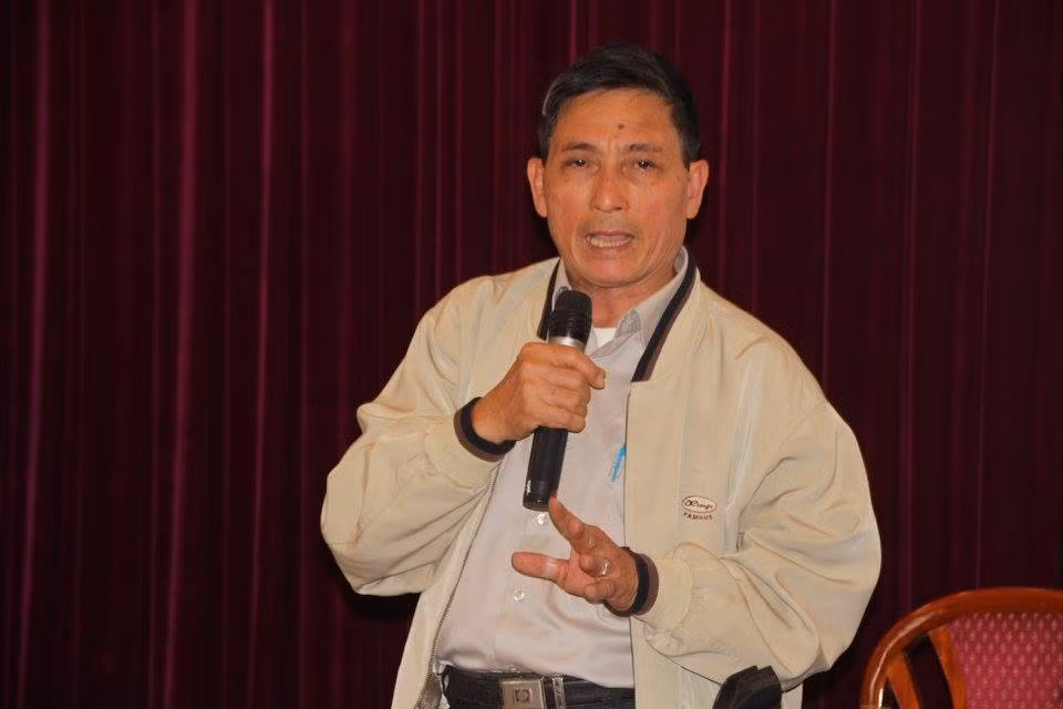 TS. Nguyễn Khắc Kinh cho biết khi nói thuế bảo vệ môi trường tức là sau khi thu sẽ đưa về ngân sách và sử dụng thế nào là do quy định của luật ngân sách - ảnh H.Chiên