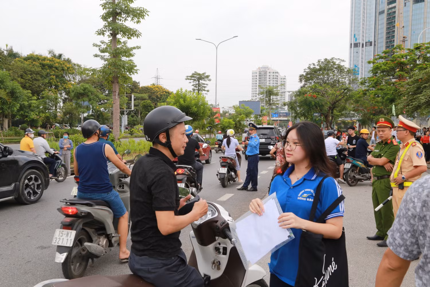 GDVN_hp-thi-chuyen-tran-phu-2.jpg