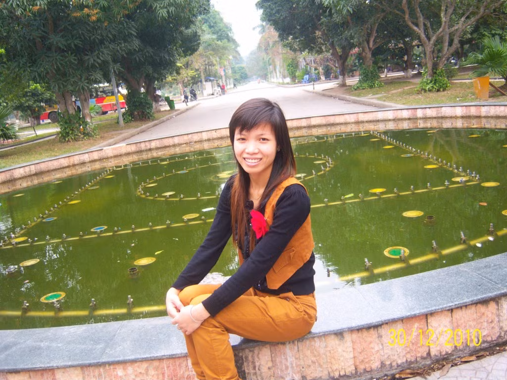 Mọi người thường nói con gái học CNTT thường khô khan nhưng Hương lại nghĩ dù học ngành nào thì con gái cũng có nét dịu dàng, cá tính riêng.