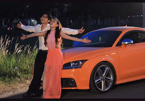 Thu Thủy và Trương Nam Thành trong một MV mới của Thu Thủy cùng xe sang.