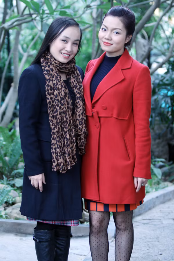 Ăn mặc kín đáo, Ngọc Anh xinh đẹp mặn mà.
