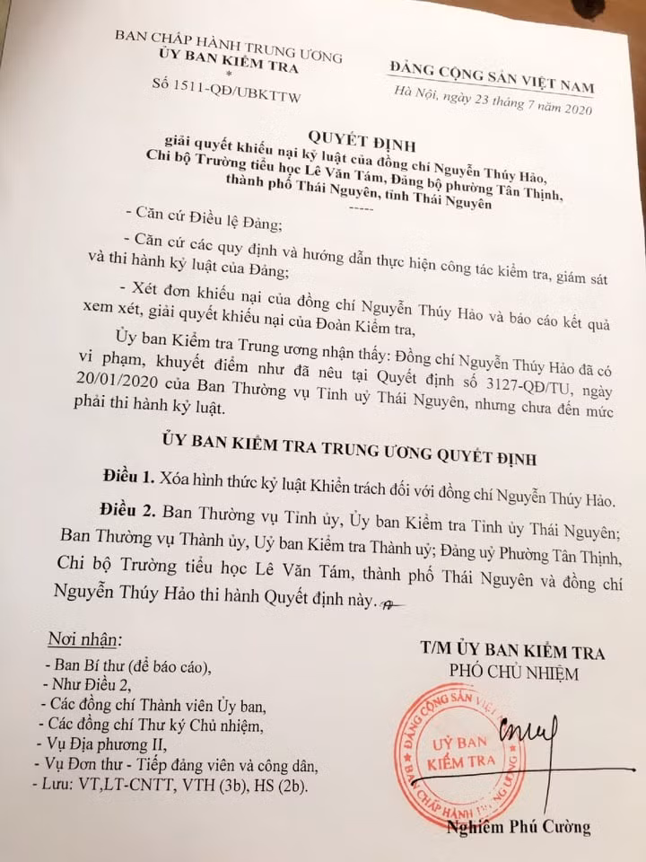 Phó Hiệu trưởng Trường Tiểu học Lê Văn Tám (thành phố Thái Nguyên, tỉnh Thái Nguyên) - Nguyễn Thúy Hảo đã được Ủy ban kiểm tra Trung ương quyết định xóa hình thức kỷ luật Khiển trách Phó Hiệu trưởng Trường Tiểu học Lê Văn Tám (thành phố Thái Nguyên, tỉnh Thái Nguyên) - Nguyễn Thúy Hảo đã được Ủy ban kiểm tra Trung ương quyết định xóa hình thức kỷ luật Khiển trách