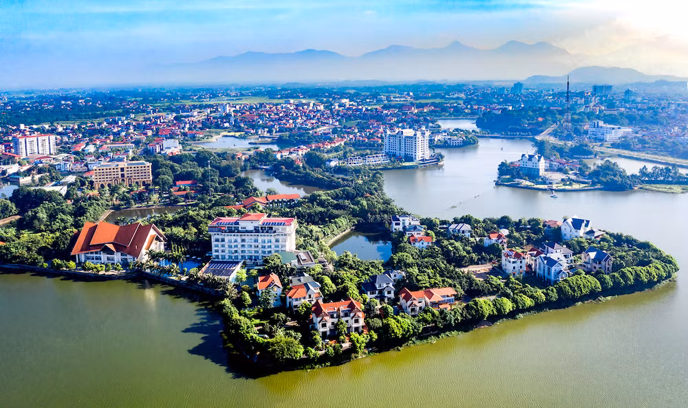 Một góc thành phố Vĩnh Yên (Vĩnh Phúc) Một góc thành phố Vĩnh Yên (Vĩnh Phúc)