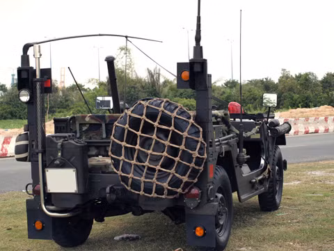Ngoại hình "hầm hố" của Jeep M151 A2. Ngoại hình "hầm hố" của Jeep M151 A2.