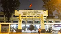 Nữ sinh được học ở trường Bố làm Hiệu trưởng vì có…bút phê của lãnh đạo ngành ảnh 2 Nữ sinh được học ở trường Bố làm Hiệu trưởng vì có…bút phê của lãnh đạo ngành ảnh 2