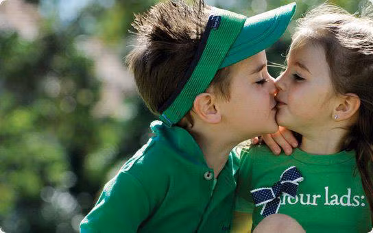 Với bức hình này, Facebook Maru Chan bình chọn: "Nụ hôn đẹp nhất thế kỷ!" Với bức hình này, Facebook Maru Chan bình chọn: "Nụ hôn đẹp nhất thế kỷ!"