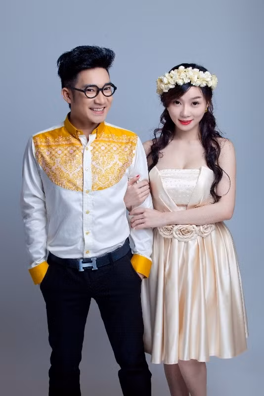 Thời gian qua, cô ca sĩ Hà Vy thường xuyên xuất hiện với Quang Hà trong các liveshow và sự kiện, khiến cho nhiều người nghĩ đây là cô tình nhân bé nhỏ của anh.