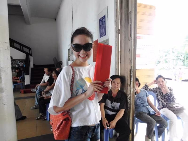 Minh Hằng cười toe toét: “Chắc chắn là em có mặt rồi”.