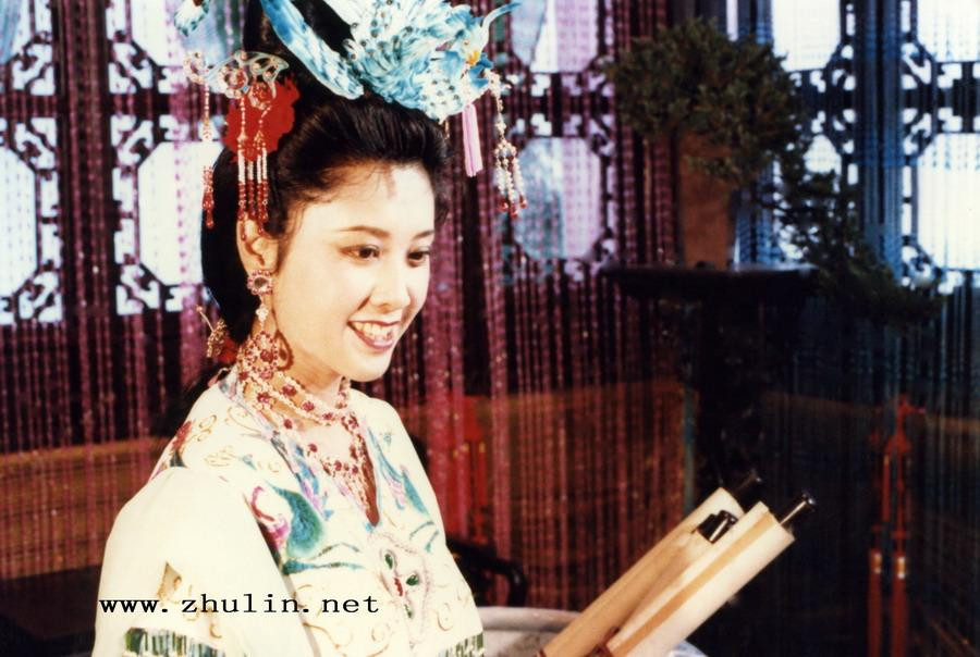 Chu Lâm trong tạo hình nữ vương Tây Lương nữ quốc.