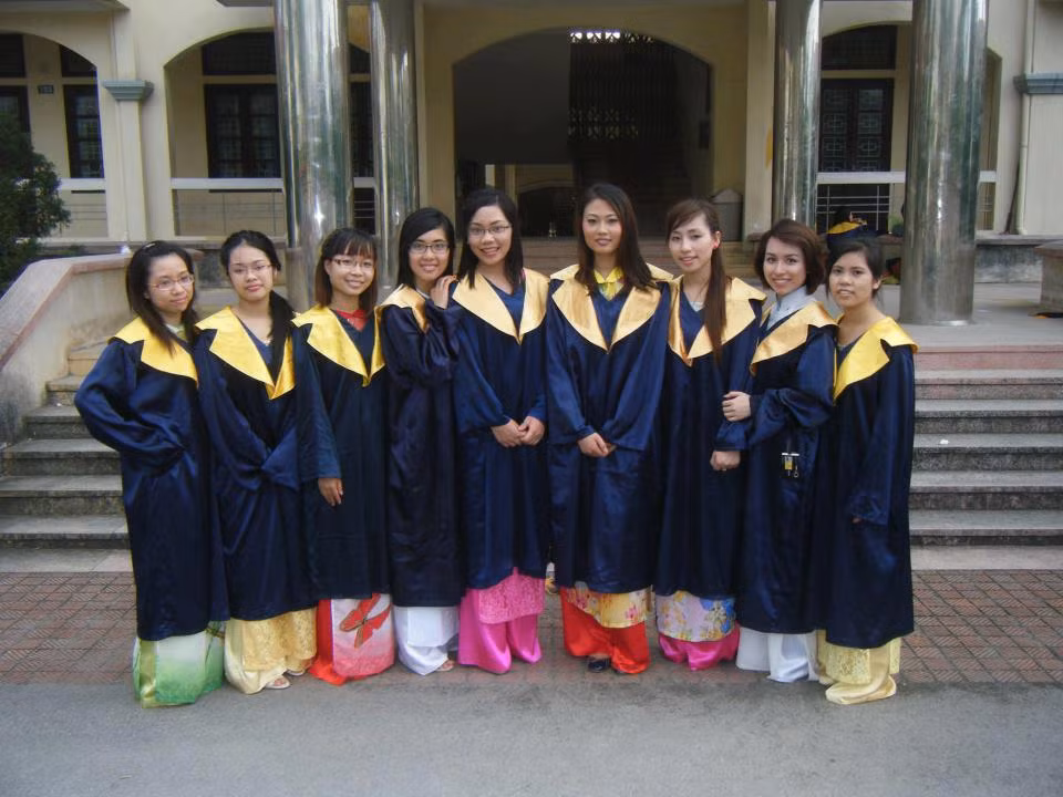 Ngay sau đêm đăng quang ngôi vị quán quân, Mai Thị Giang đã lập FB riêng để chia sẻ niềm vui với fan.