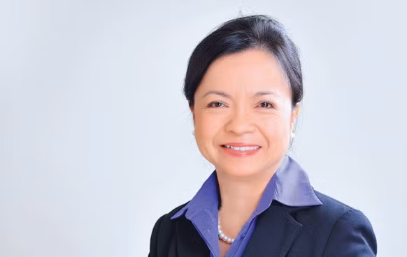 Mẹ của Nhất Hạnh là người phụ nữ đầy quyền lực, Nguyễn Thị Mai Thanh.