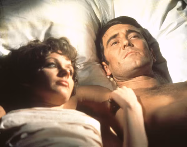 Angela Scoular, cô đào người Anh, thủ vai cô người tình Ruby Bartlett trong tập phim "'On Her Majesty's Secret Service" năm 1969.