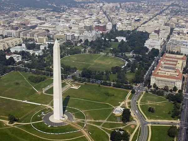 4. Washington, DC GMP: 434 tỷ USD So sánh với các quốc gia khác: GDP của Áo: 418 tỷ USD GDP của Nam Phi : 409 tỷ USD GDP của Các Tiểu Vương Quốc Ả Rập Thống Nhất: 372 tỷ USD 4. Washington, DC GMP: 434 tỷ USD So sánh với các quốc gia khác: GDP của Áo: 418 tỷ USD GDP của Nam Phi : 409 tỷ USD GDP của Các Tiểu Vương Quốc Ả Rập Thống Nhất: 372 tỷ USD