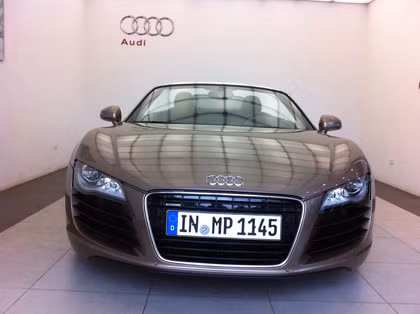 Audi R8 Spyder về Việt Nam là bản 2011 V8