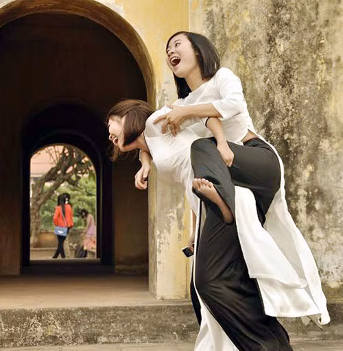 Nhí nhảnh và tinh nghịch