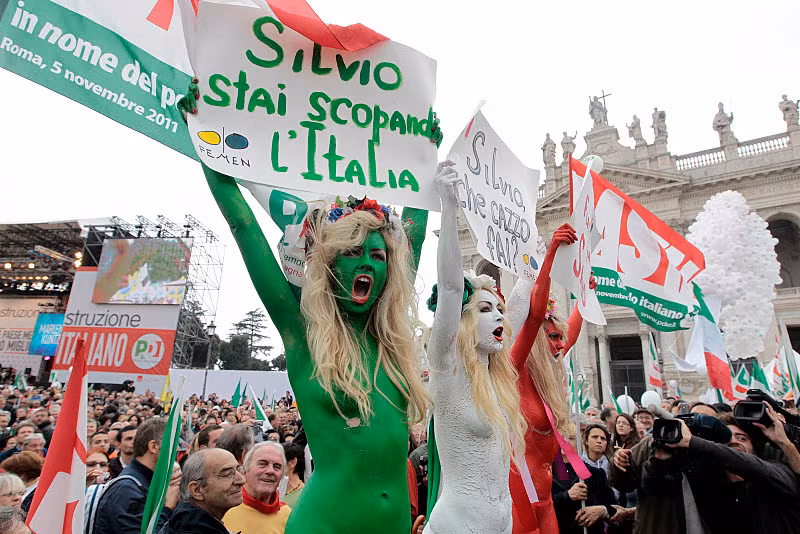Hoạt động của phong trào FEMEN ở Rome, Italy. Hoạt động của phong trào FEMEN ở Rome, Italy.