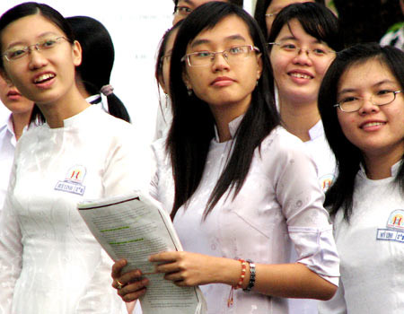 Tuyển sinh 2014 sẽ có nhiều thay đổi. Tuyển sinh 2014 sẽ có nhiều thay đổi.