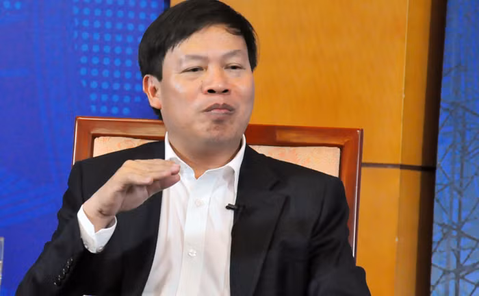 PGS.TS Đinh Xuân Khoa, hiệu trưởng Trường ĐH Sư phạm Vinh đồng ý quan điểm nên có một môi trường dạy thêm, học thêm trong sạch. Ảnh Xuân Trung