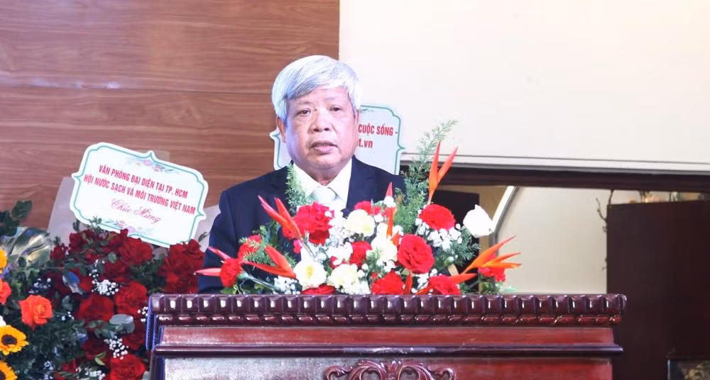 TS. Nguyễn Linh Ngọc - Chủ tịch Hội Nước sạch và Môi trường Việt Nam phát biểu khai mạc Diễn đàn TS. Nguyễn Linh Ngọc - Chủ tịch Hội Nước sạch và Môi trường Việt Nam phát biểu khai mạc Diễn đàn