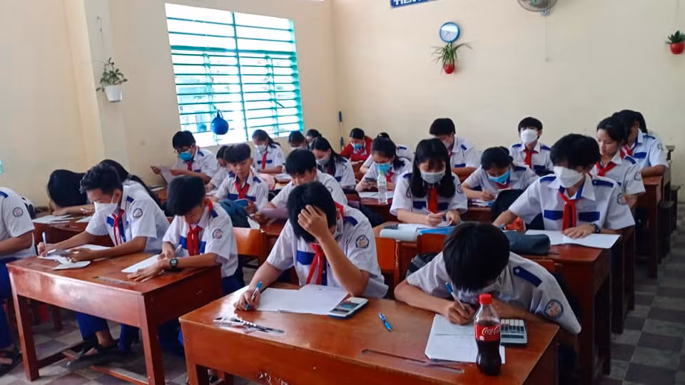 Ngữ liệu đề kiểm tra Ngữ văn các lớp chương trình 2018 sẽ lấy ngoài sách giáo khoa Ảnh minh họa: Nguyễn Cao