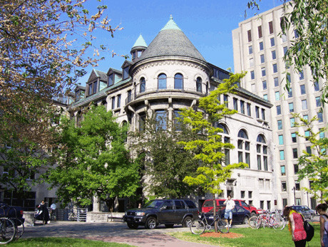 Mc Gill - Trường đại học nằm trong Top 1 tại Canada và lọt vào Top 20 trường hàng đầu thế giới.