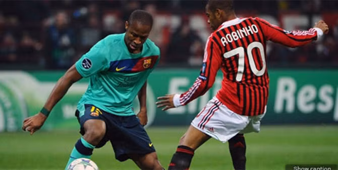 Robinho thi đấu rất mờ nhạt ở trận đấu này.