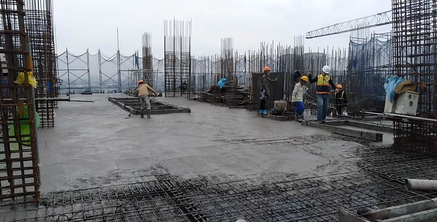 Hình ảnh thi công tại công trường dự án Athena Complex Pháp Vân.