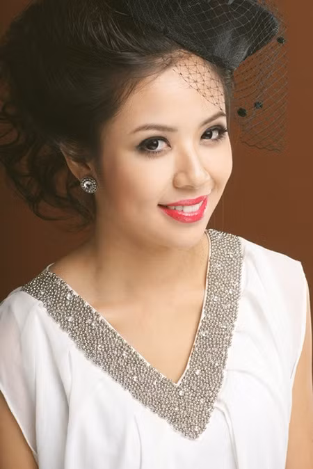 4. Á hậu 1 Hoa hậu thế giới người Việt 2010, Nguyến Ngọc Kiều Khanh. 4. Á hậu 1 Hoa hậu thế giới người Việt 2010, Nguyến Ngọc Kiều Khanh.
