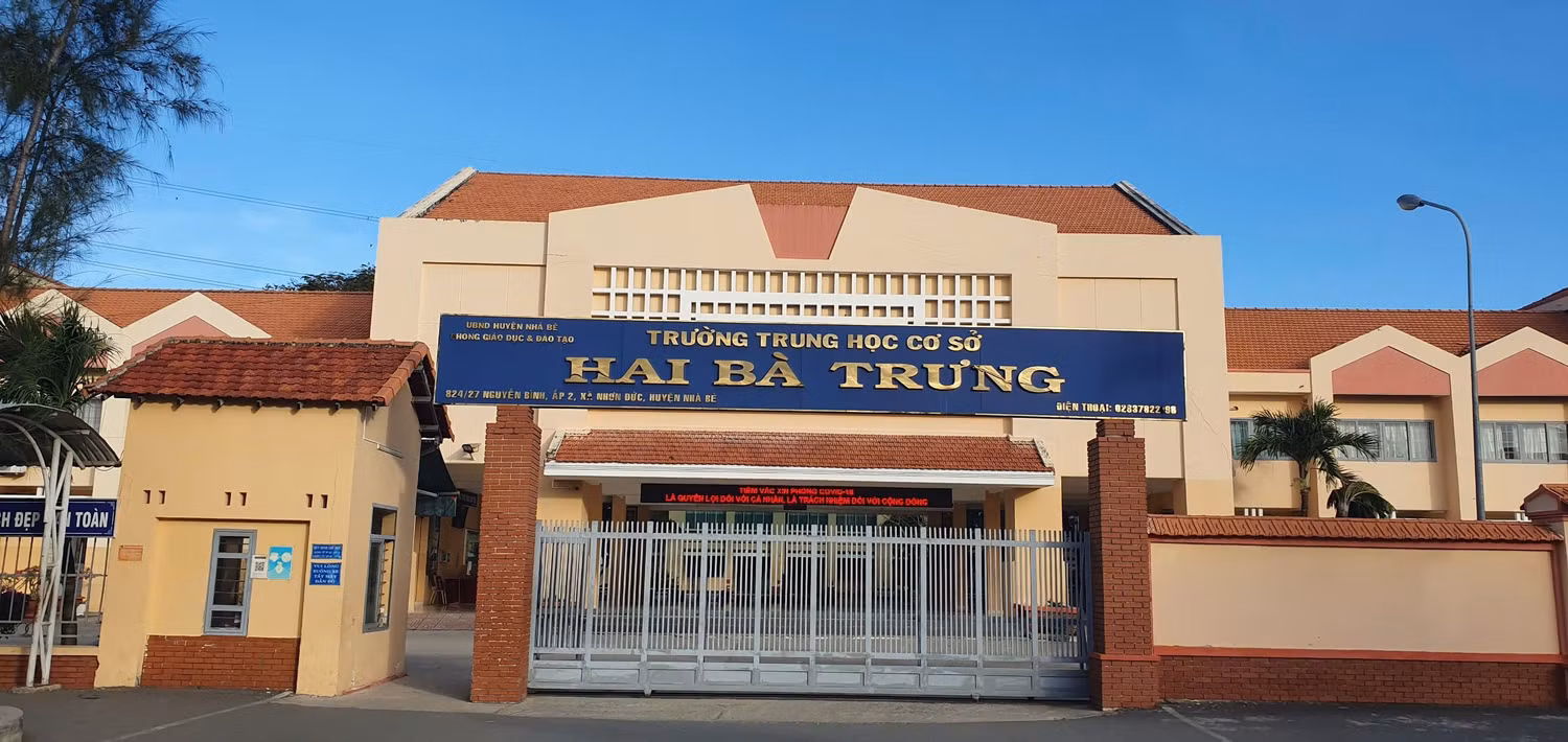 HaiBaTrungNhaBeabc.jpg