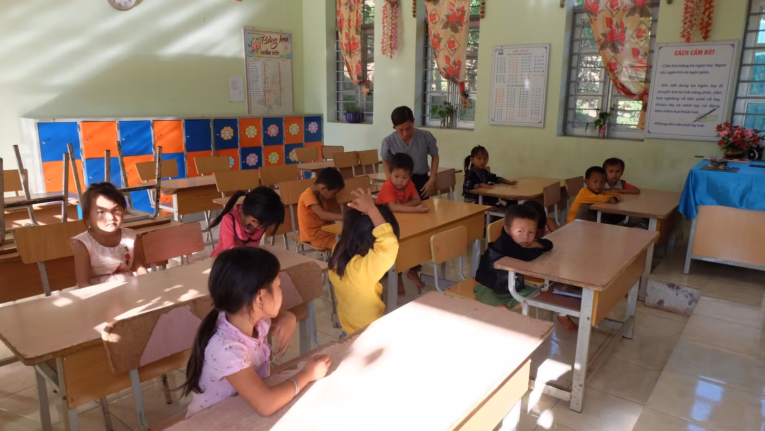 Điện Biên đang phải khắc phục tình trạng thiếu giáo viên ở tất cả các cấp học. Ảnh minh họa: LC Điện Biên đang phải khắc phục tình trạng thiếu giáo viên ở tất cả các cấp học. Ảnh minh họa: LC