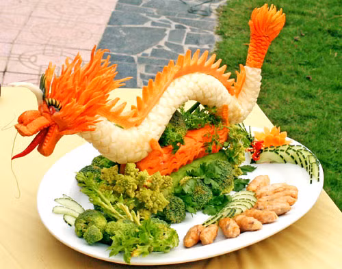 Rồng củ cải trong món nem lụi Huế Rồng củ cải trong món nem lụi Huế