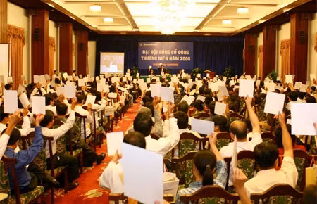Công đoàn Sacombank vừa có văn bản kiến nghị các cơ quan chức năng làm rõ mục đích của nhóm đại diện 51% cổ phần.