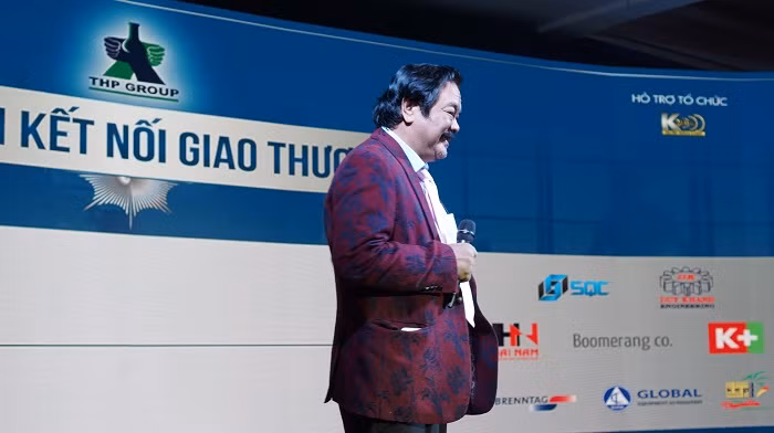 Nhà sáng lập tập đoàn Tân Hiệp Phát, CEO Trần Qui Thanh trao đổi với các doanh nghiệp về chủ đề quản trị doanh nghiệp gia đình. Nhà sáng lập tập đoàn Tân Hiệp Phát, CEO Trần Qui Thanh trao đổi với các doanh nghiệp về chủ đề quản trị doanh nghiệp gia đình.