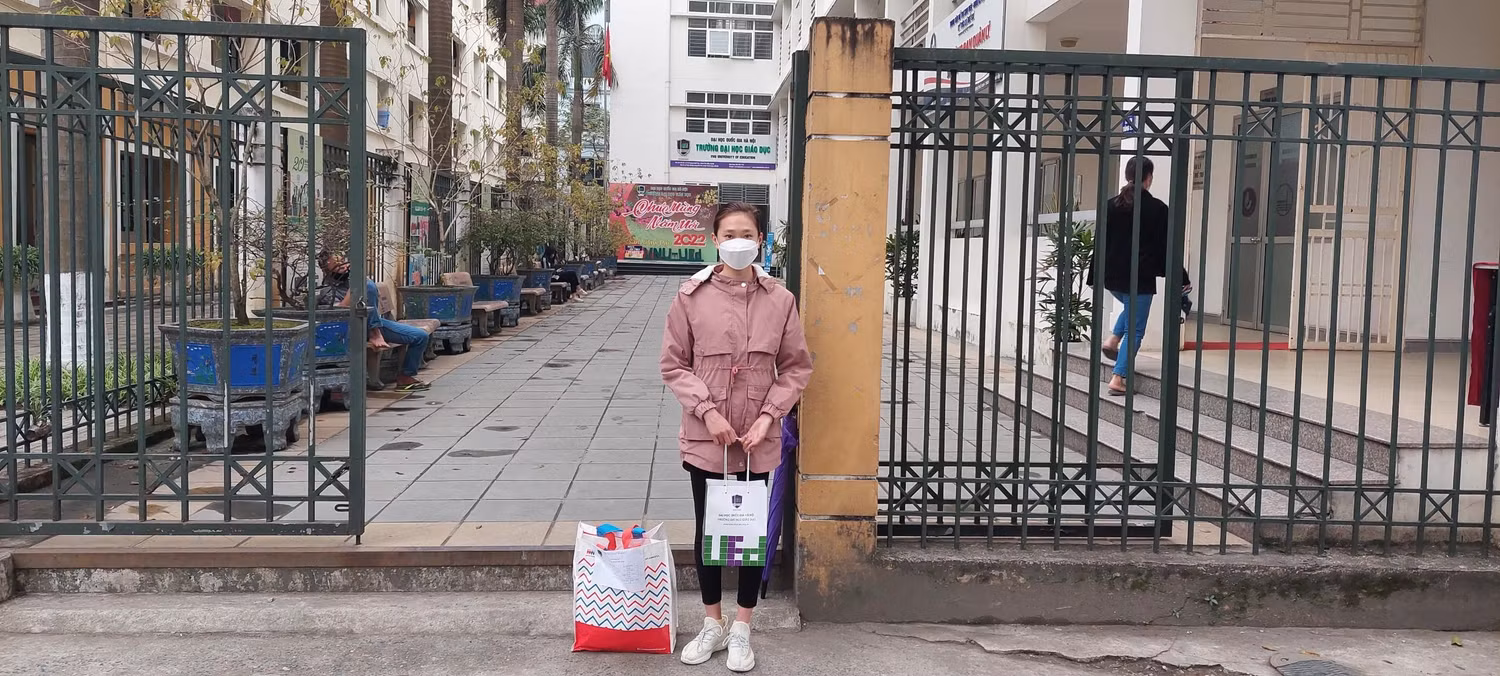 Mặc dù khó khăn là vậy, nhưng mỗi sinh viên Trường Đại học Giáo dục hãy mạnh mẽ vượt qua; hãy kiên định và thích ứng an toàn; hãy tiếp tục nỗ lực để biến những điều chưa may mắn thành những điều tốt đẹp cho bản thân. Chúc các bạn sinh viên thật nhiều sức khỏe, may mắn, bình an và học tập tốt! Mặc dù khó khăn là vậy, nhưng mỗi sinh viên Trường Đại học Giáo dục hãy mạnh mẽ vượt qua; hãy kiên định và thích ứng an toàn; hãy tiếp tục nỗ lực để biến những điều chưa may mắn thành những điều tốt đẹp cho bản thân. Chúc các bạn sinh viên thật nhiều sức khỏe, may mắn, bình an và học tập tốt!