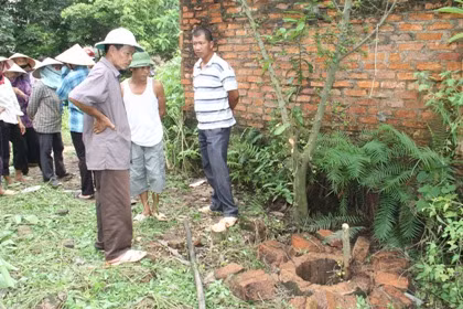 Hiện trường vụ thảm án kinh hoàng. Hiện trường vụ thảm án kinh hoàng.