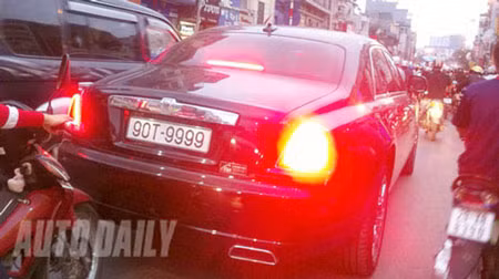 Dàn Rolls-Royce Phantom biển tứ quý tại Việt Nam ảnh 1