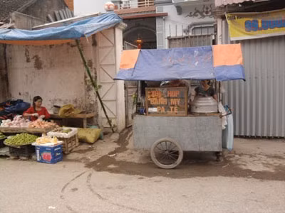 Hàng trăm công an giải cứu hai thanh niên bị đánh đập, giam giữ ảnh 1