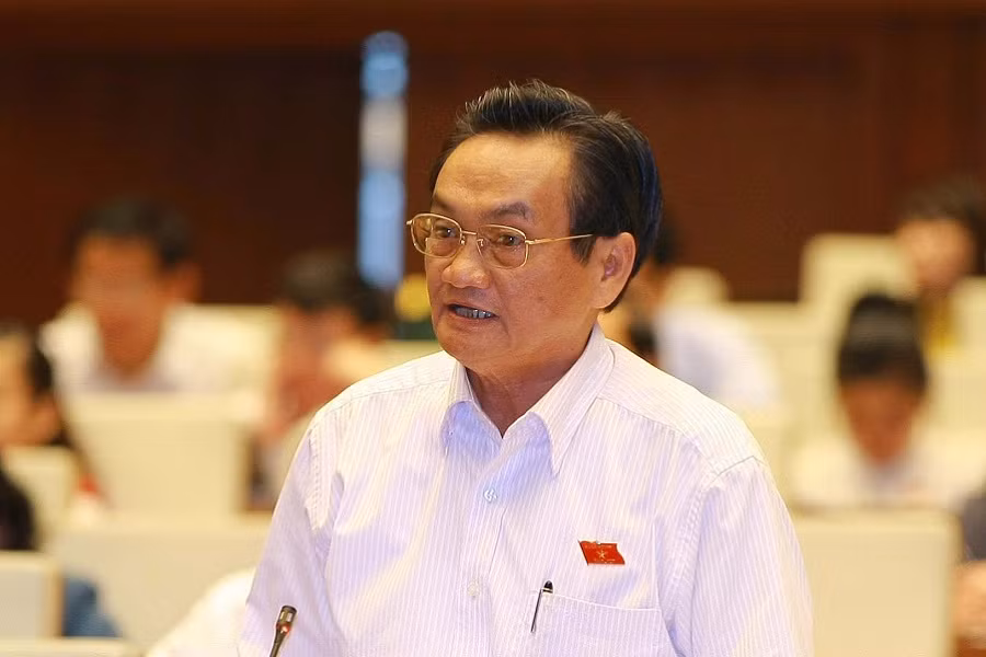 Đại biểu Trần Du Lịch: "Bao nhiêu cấp không quan trọng, nhưng phải thực quyền đảm bảo lợi ích của dân". ảnh: TTBC.