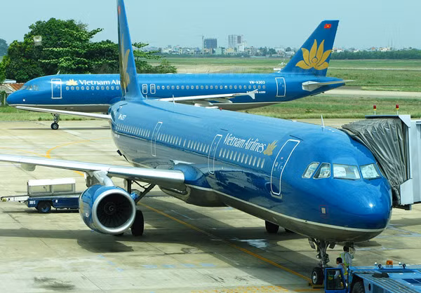 Trong vòng 6 tháng nhập khẩu, tàu bay phải được đăng ký quốc tịch Việt Nam. ảnh: lao động.