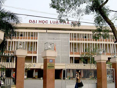 Chuẩn bị thi tuyển chức danh Hiệu trưởng Đại học Luật Hà Nội. ảnh: daihocluat.