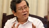 'Hễ đụng đến vấn đề “nhạy cảm” thì coi như chạm vào vùng cấm...'