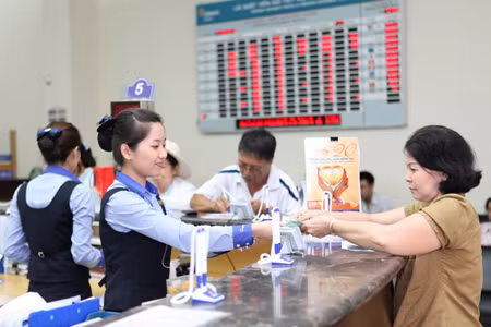 Ngân hàng nhà nước chỉ đạo đảm bảo quyền lợi của khách hành tại DongA Bank. Ngân hàng nhà nước chỉ đạo đảm bảo quyền lợi của khách hành tại DongA Bank.
