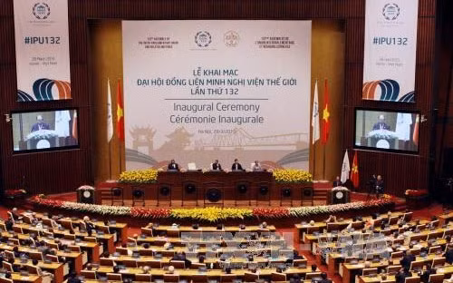Nhiều nghị sỹ bất ngờ vì nước chủ nhà Việt Nam đã chuẩn bị quá tốt cho IPU - 132. ảnh: TTXVN.