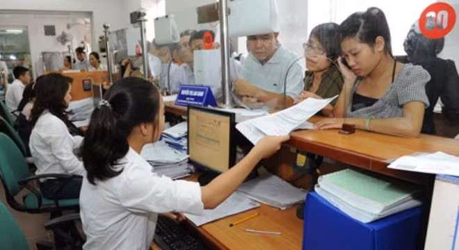 Cán bộ, công chức, viên chức thiếu tinh thần trách nhiệm, sách nhiễu, gây phiền hà... sẽ bị xử lý nghiêm minh. Ảnh minh họa, báo Hải quan.