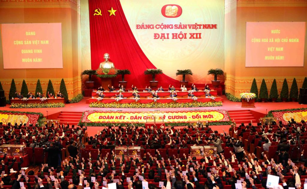 Đại hội Đảng Cộng sản Việt Nam lần XII (Ảnh: tuyengiao.vn). Đại hội Đảng Cộng sản Việt Nam lần XII (Ảnh: tuyengiao.vn).
