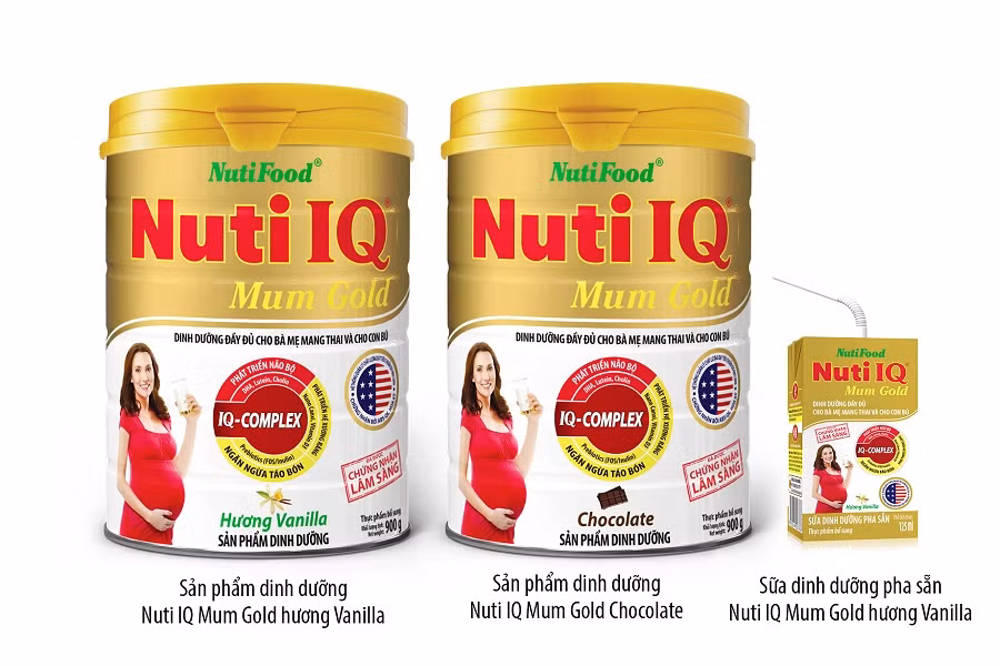 Sản phẩm dinh dưỡng Nuti IQ Mum Gold với công thức đặc chế IQ-Complex giàu các dưỡng chất thiết yếu như Canxi, Sắt, Axit Folic, Vitamin và khoáng chất giúp ngăn ngừa nguy cơ loãng xương, tăng sức đề kháng và giảm nguy cơ táo bón cho mẹ. Đặc biệt, Nuti IQ Mum Gold có chứa thành phần DHA, Lutein và Cholin hỗ trợ hình thành và phát triển não bộ. Nuti IQ Mum Gold đã được chứng nhận lâm sàng có hiệu quả cải thiện tình trạng thiếu vi chất dinh dưỡng, thiếu máu, thiếu Vitamin D, Canxi, Axit Folic ở bà mẹ mang thai và cho con bú. Nay đã có sữa dinh dưỡng pha sẵn Nuti IQ Mum Gold hương Vanilla, tiện lợi hơn, đáp ứng nhu cầu dinh dưỡng hàng ngày của mẹ. Công ty Cổ phần Thực Phẩm Dinh Dưỡng NutiFood, 281-283 Hoàng Diệu , Phường 6 , Quận 4, Thành phố Hồ Chí Minh. Điện thoại: (028) 38 255 777. Xem thêm thông tin về Nuti IQ Mum Gold tại http://bit.ly/399wkJu.