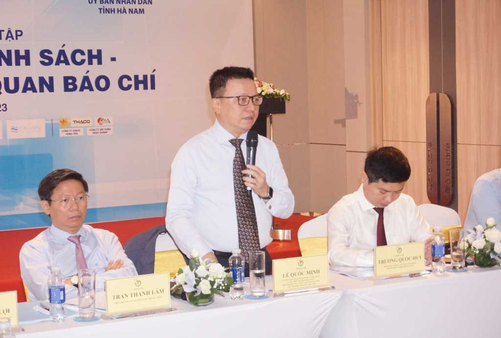 Ông Lê Quốc Minh - Ủy viên Trung ương Đảng, Tổng Biên tập Báo Nhân Dân, Phó Trưởng Ban Tuyên giáo Trung ương, Chủ tịch Hội Nhà báo Việt Nam phát biểu tại diễn đàn (Ảnh: CTV) Ông Lê Quốc Minh - Ủy viên Trung ương Đảng, Tổng Biên tập Báo Nhân Dân, Phó Trưởng Ban Tuyên giáo Trung ương, Chủ tịch Hội Nhà báo Việt Nam phát biểu tại diễn đàn (Ảnh: CTV)
